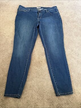 Women’s plus size jeans